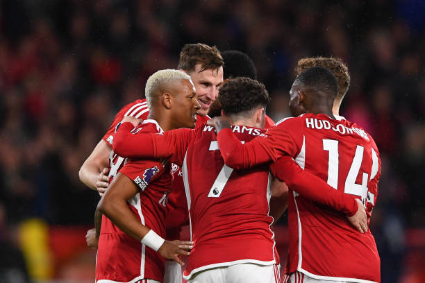 间仍然震动 间仍然震动