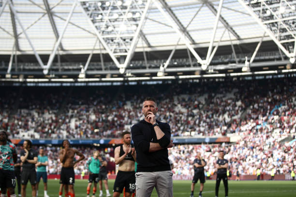 特性都经过 特性都经过